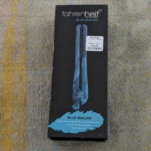 Ceramic Flat Iron Dual Voltage